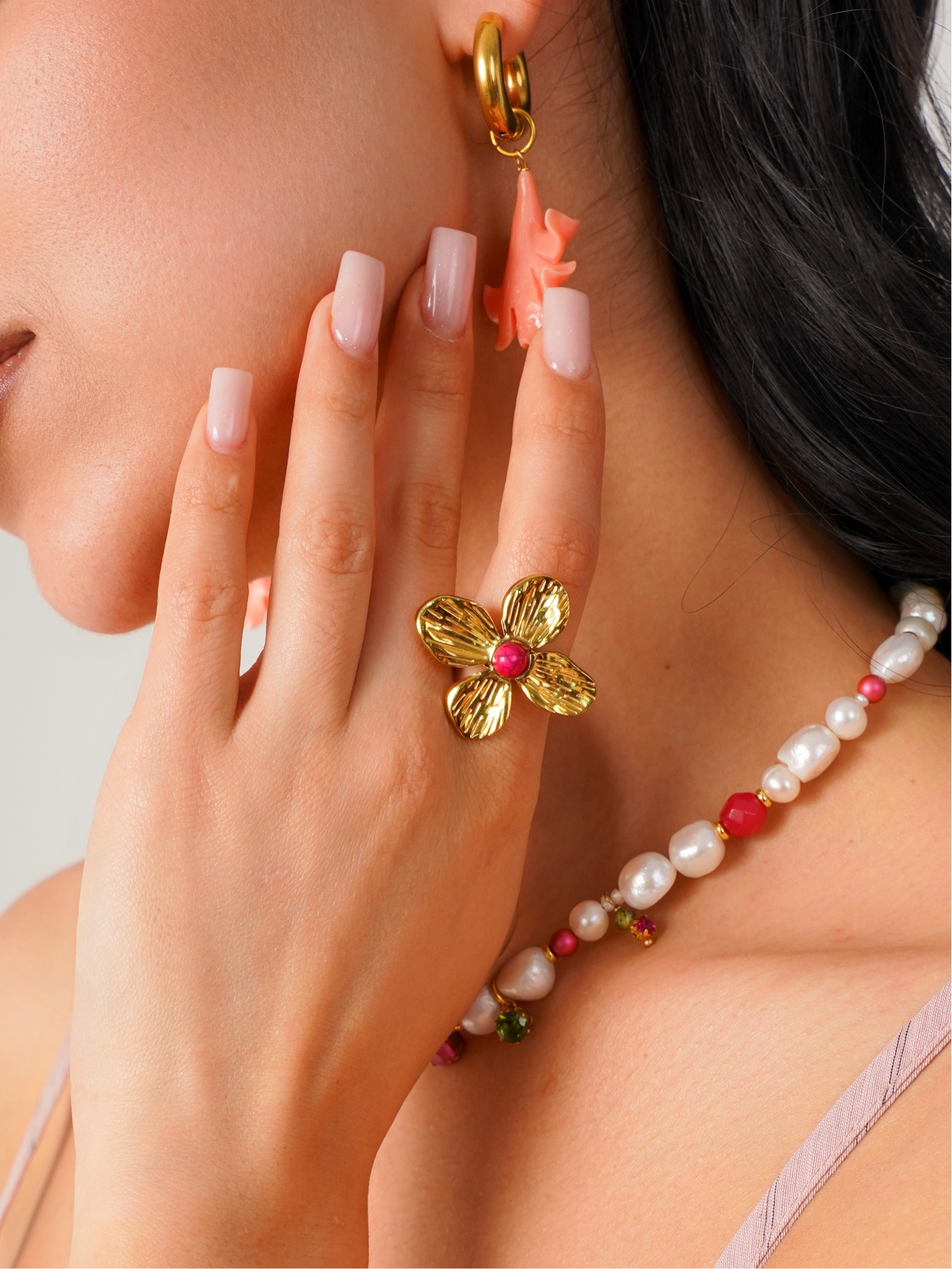 Цветок с розовой серединой с покрытием 18 КТ золота